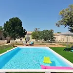 Domaine De Gaia, Piscine, Petanque, Ping Pong, Proche Saint-emilion * Guillac (Gironde)